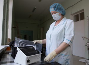 В нижегородские больницы поступило оборудование для вентиляции легких от ОМК 02