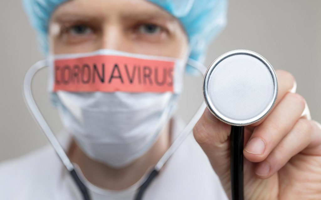 В России за сутки заразились коронавирусом 1667 человек
