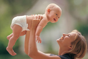 СФ одобрил закон об увеличении размера выплат за первого ребенка