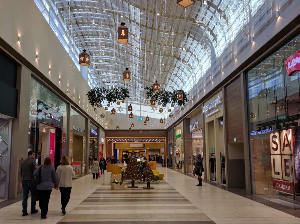 Магазины разрешили открыть в торговых центрах Нижегородской области